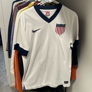 Men’s medium USMNT soccer Centennial jersey